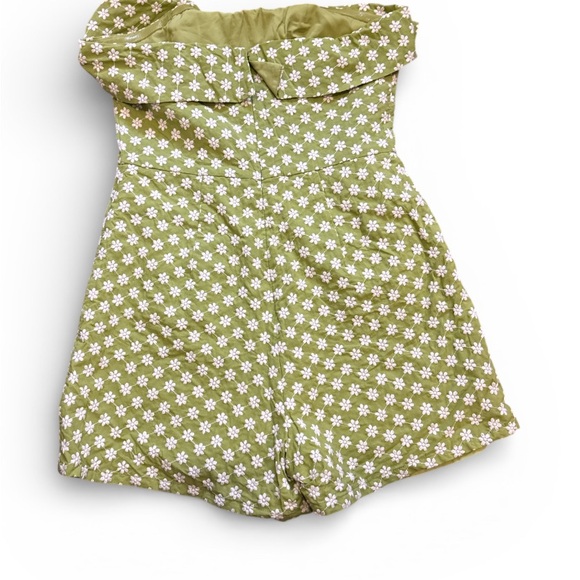 Anthropologie’s Corey Lynn Calter Embroidered Floral Romper - Picture 6 of 7